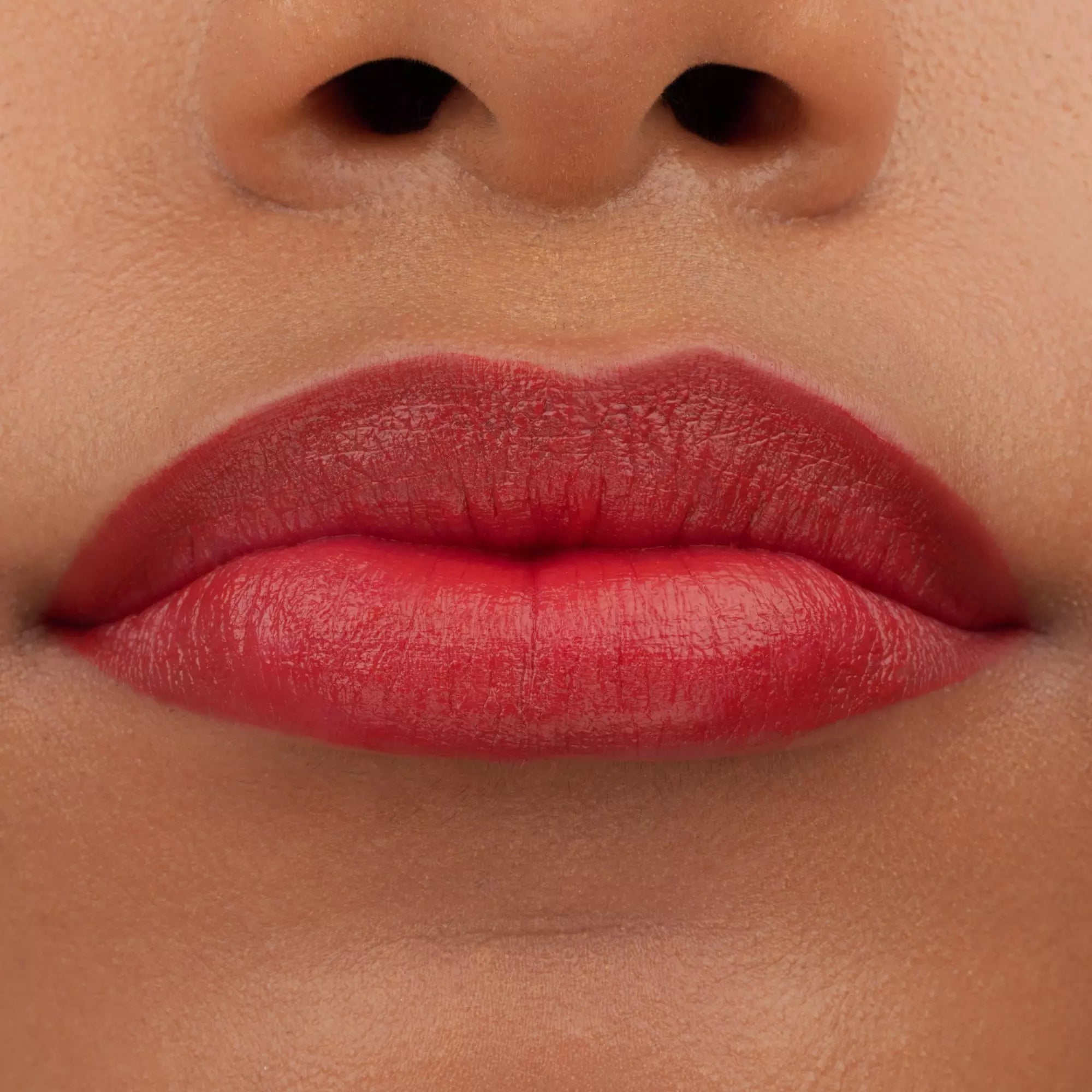 TINTED kiss hydrating lip tint encre à lèvres