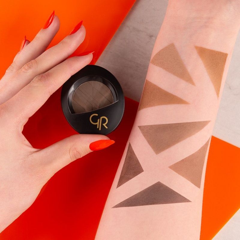 POUDRE POUR LES SOURCILS GOLDEN ROSE