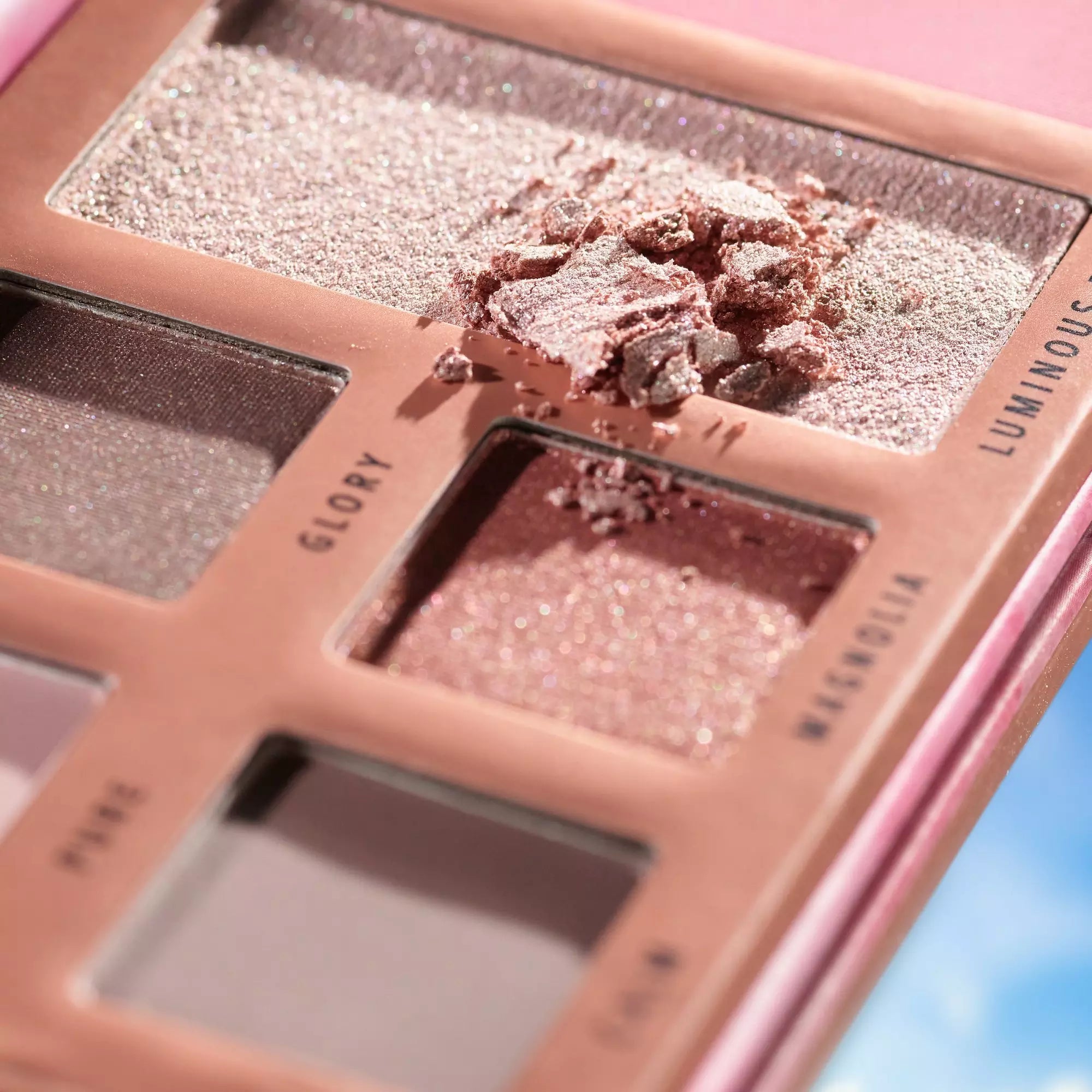 Blossom Glow Eye & Cheek Palette