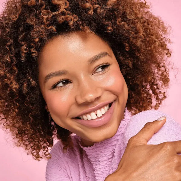 ALICE IN WONDERLAND ESSENCE DISNEY BLUSH MOUSSE MATTE FLUFFY 02 essence