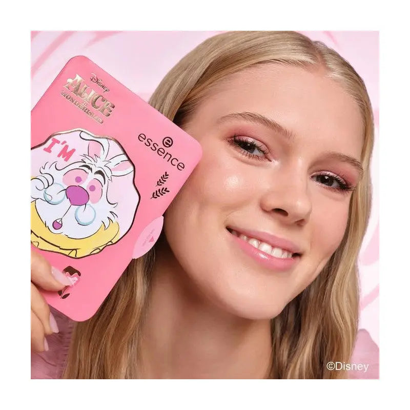 ALICE IN WONDERLAND ESSENCE DISNEY PALETTE FARDS A PAUPIÈRES 02 essence