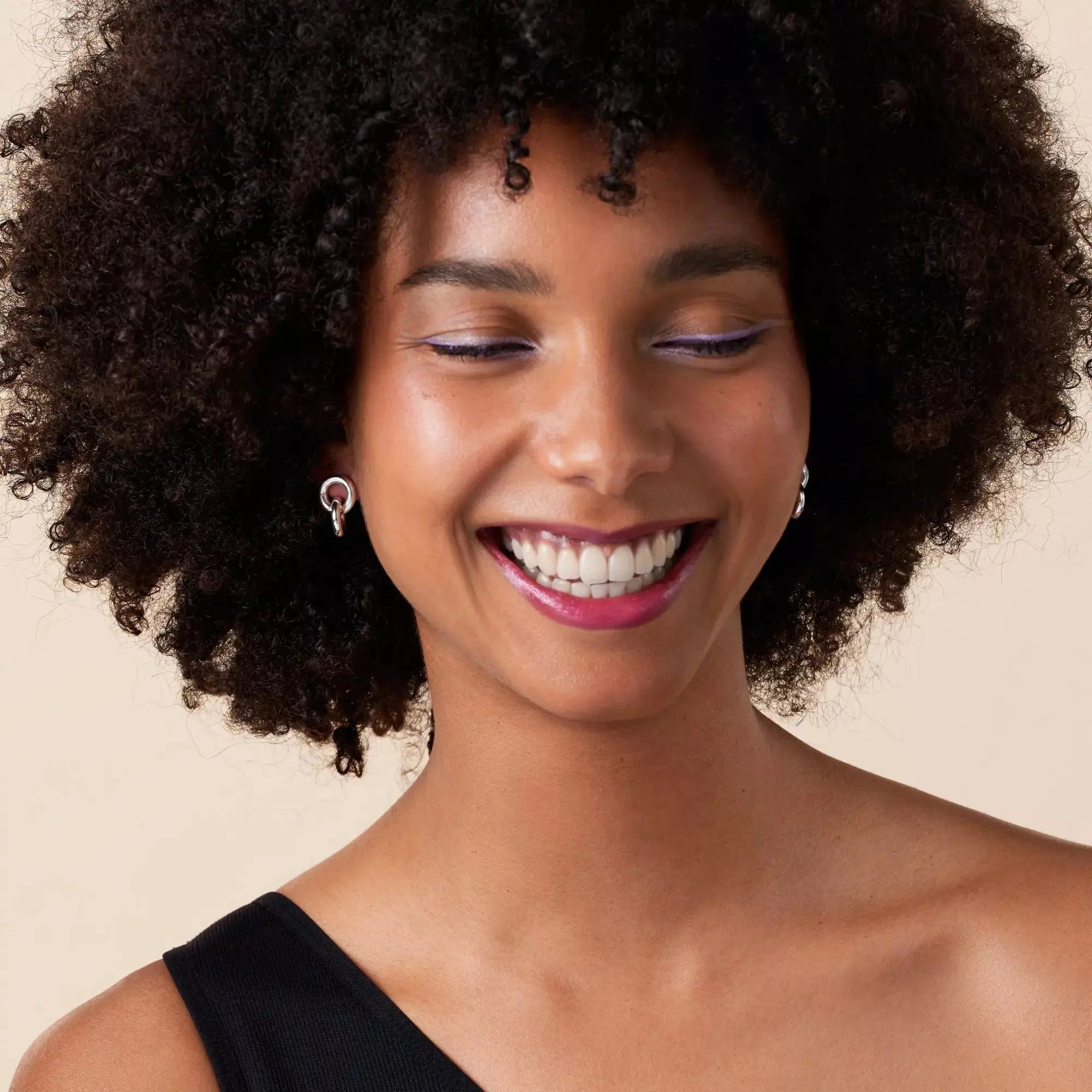 BAUME A LEVRES GLITTER GLAM GLOW catrice