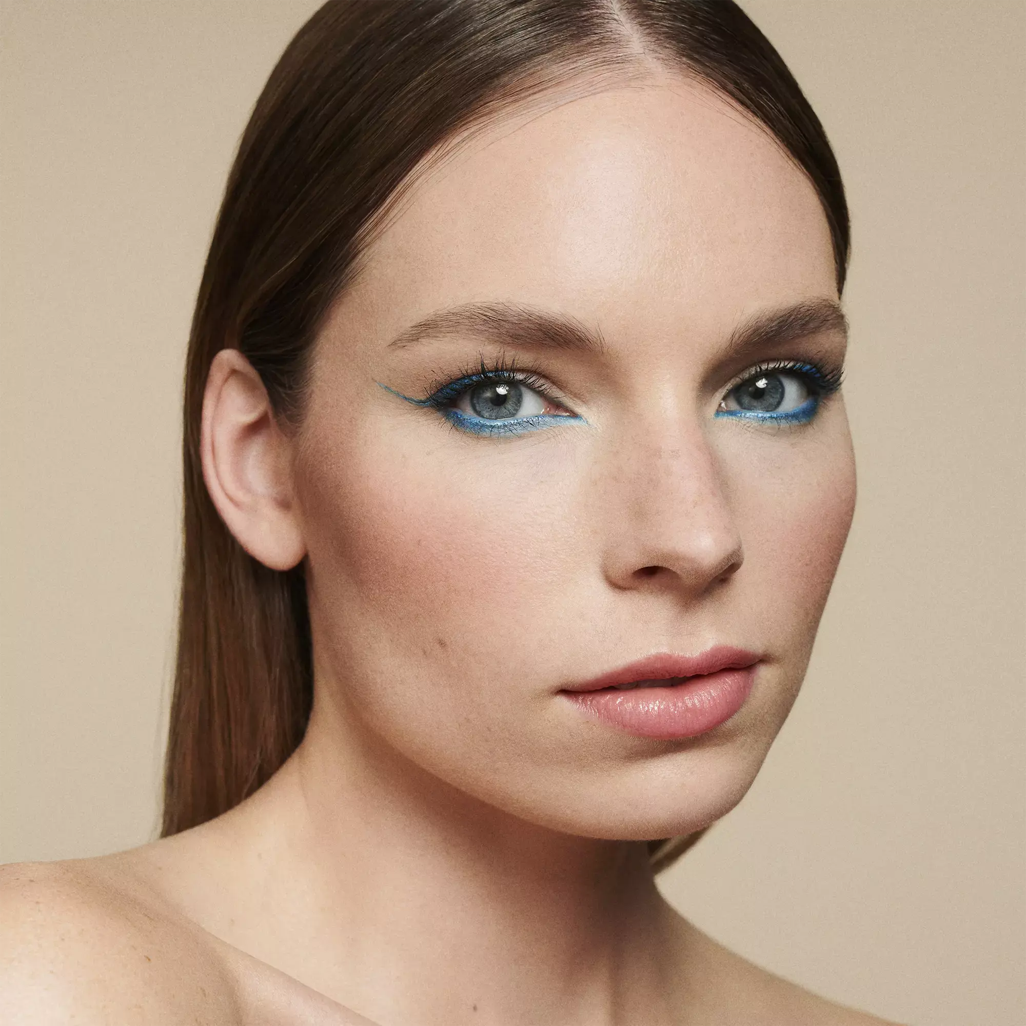 BOOST UP Volume & Lash Boost Mascara catrice