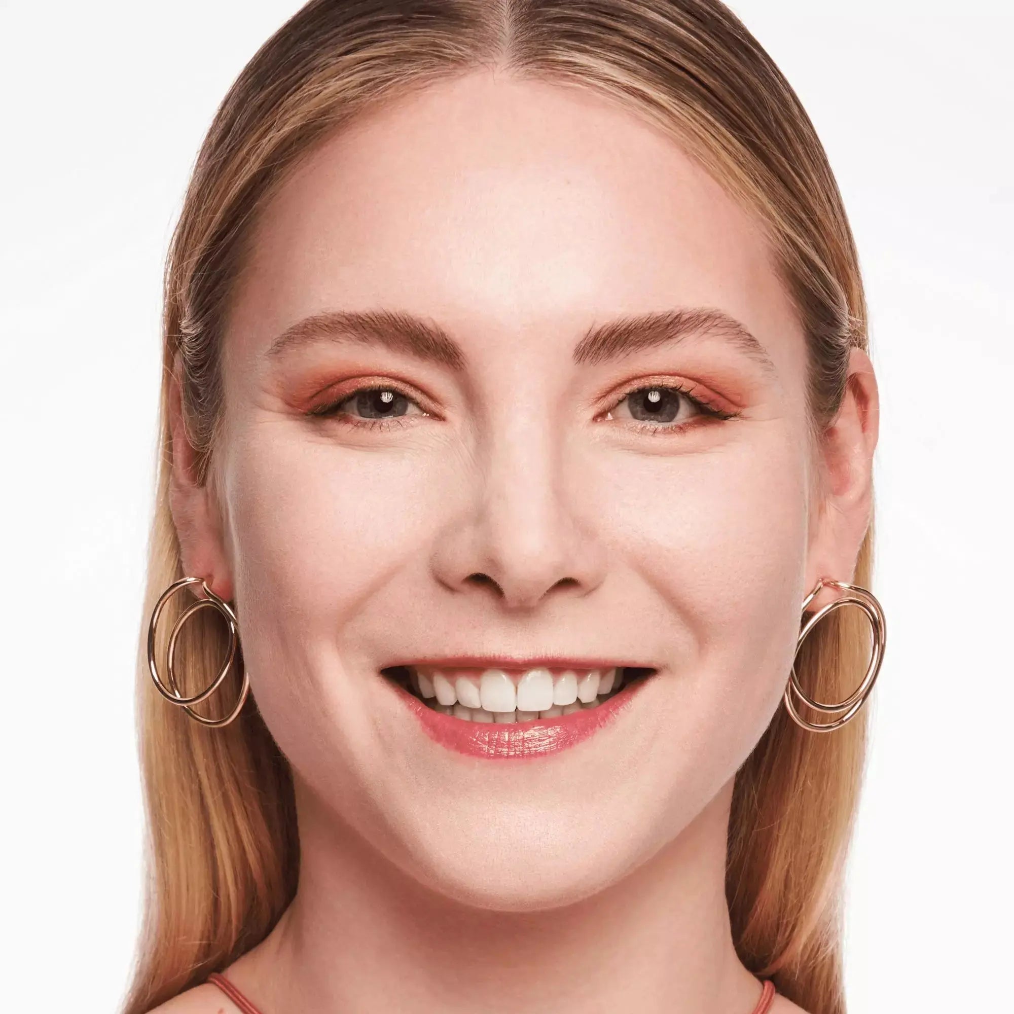 CLOSS MAX IT UP LIP BOOSTER EXTREME CATRICE - Glow On Me catrice