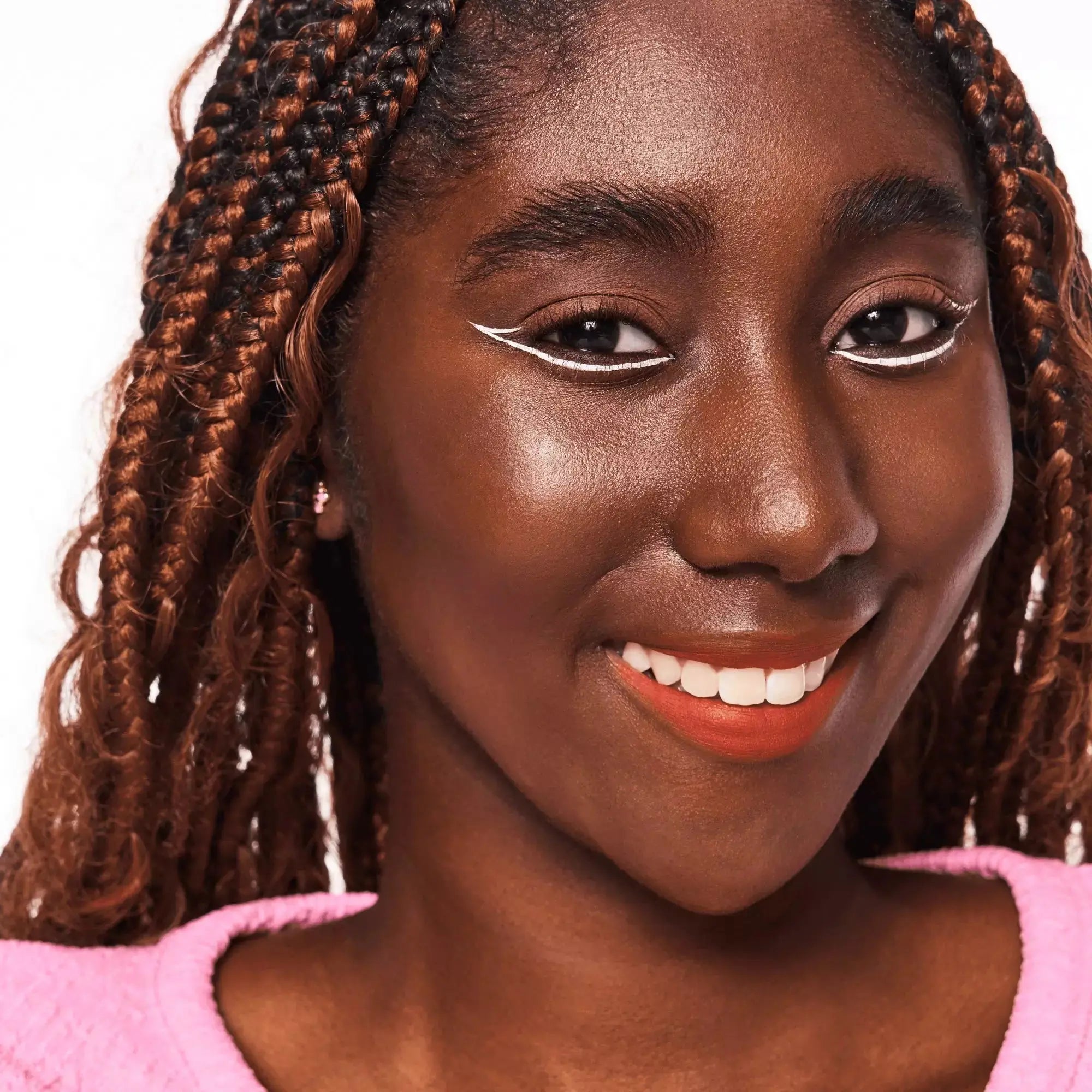 COLOUR it! liquid eyeliner essence