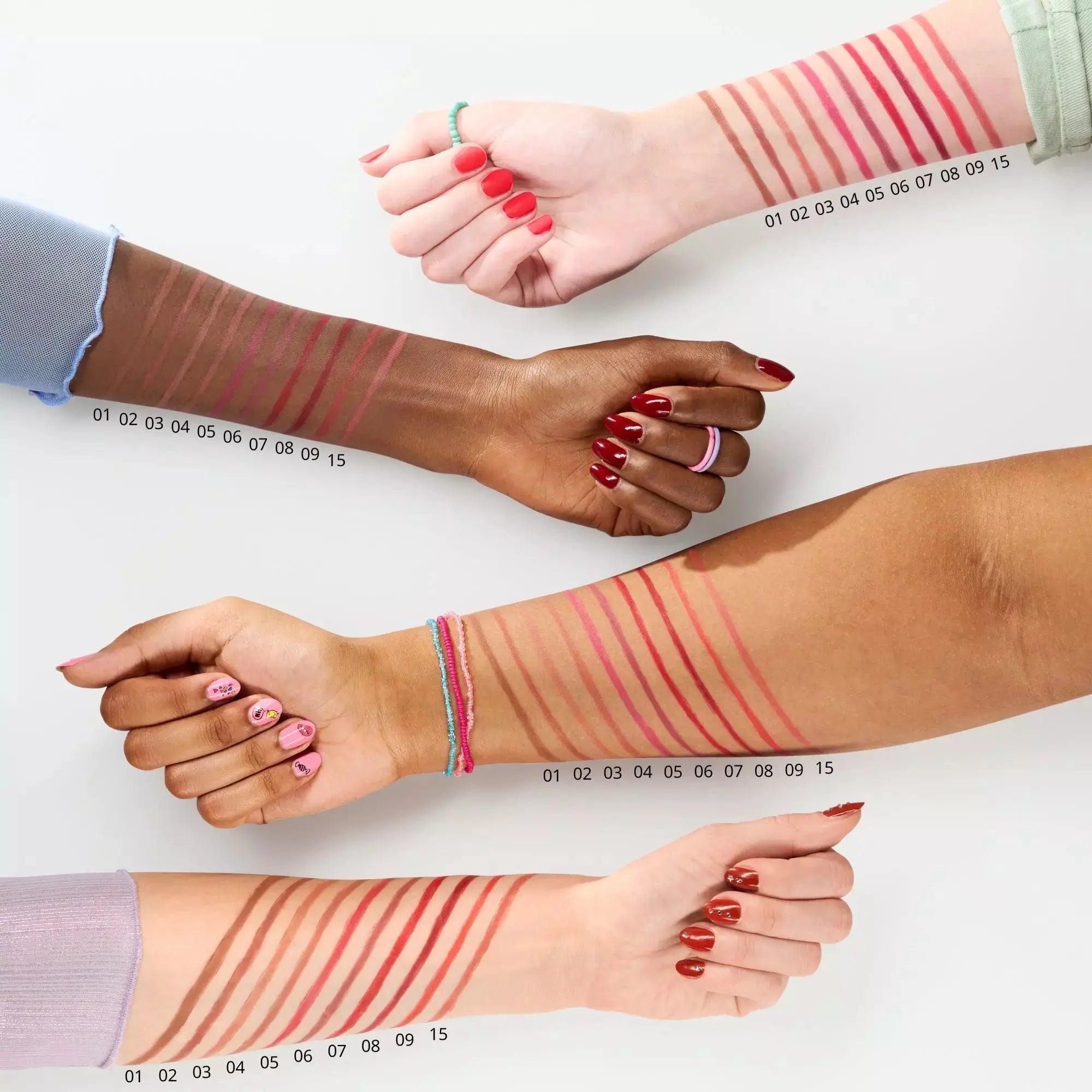 CRAYON A LEVRES STAY 8H WATERPROOF essence essence