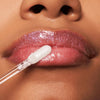META GLOW MULTI-REFLECTIVE LIPGLOSS essence
