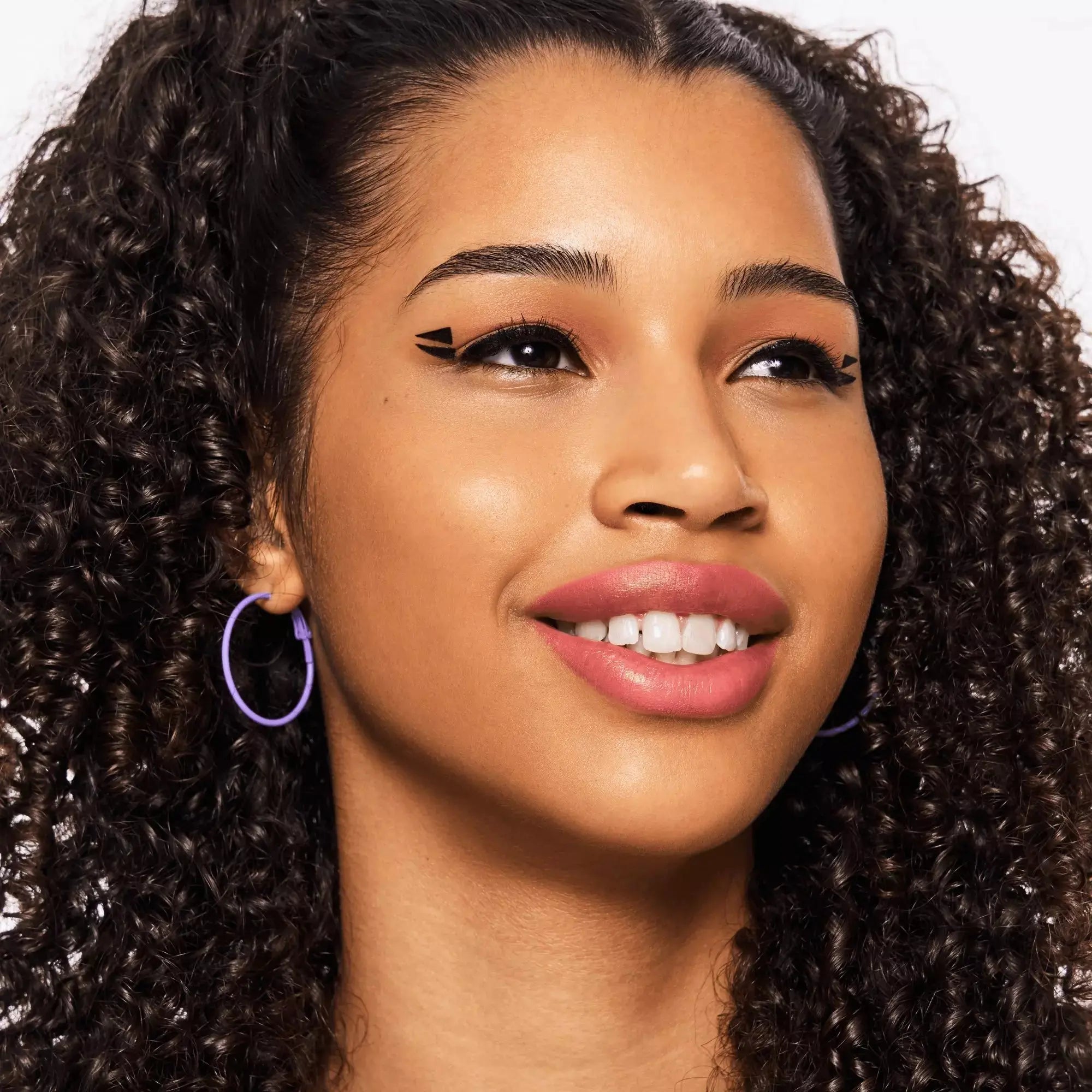 Quick Wing! stamp eyeliner essence