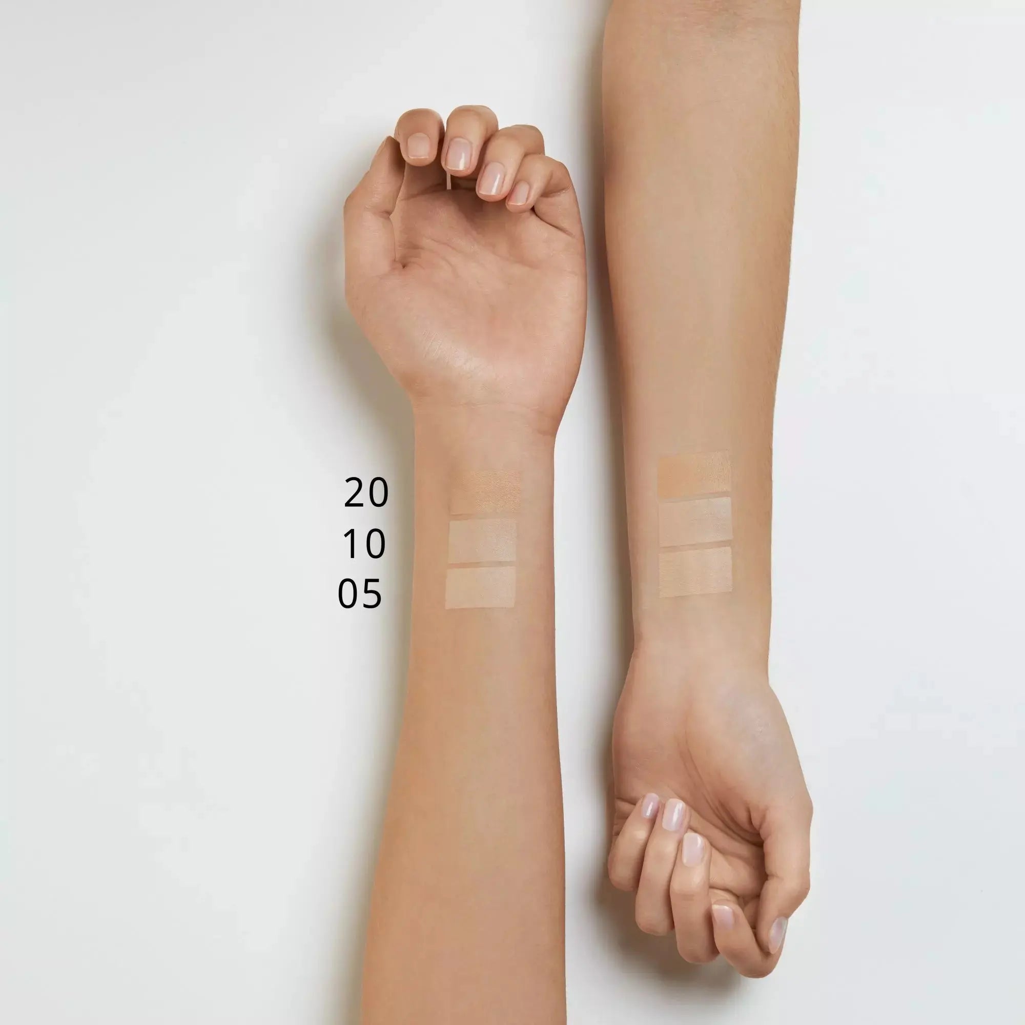 Skin Lovin' SENSITIVE CONCEALER correcteur peaux sensibles essence