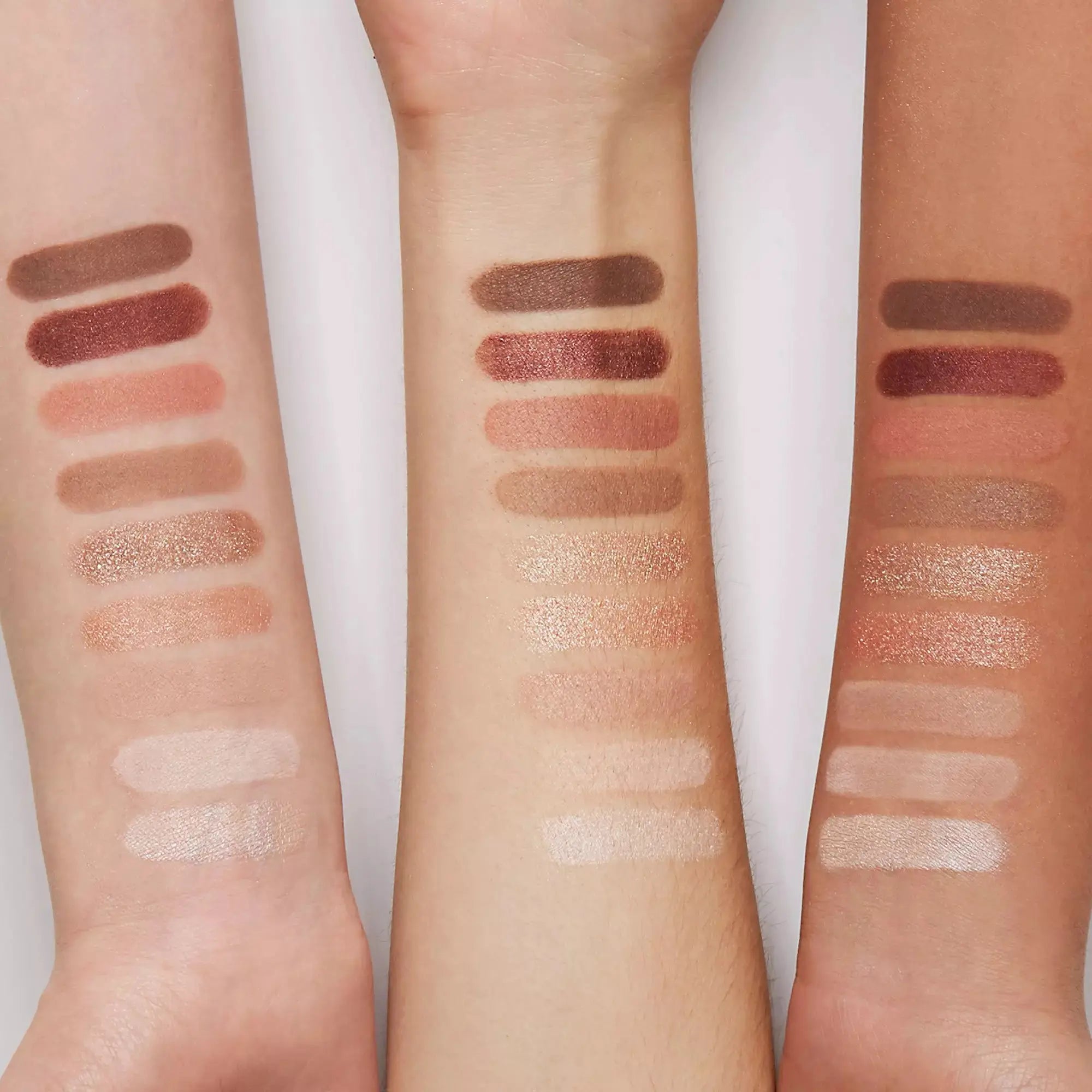 THE BROWN edition palette fard à paupières essence