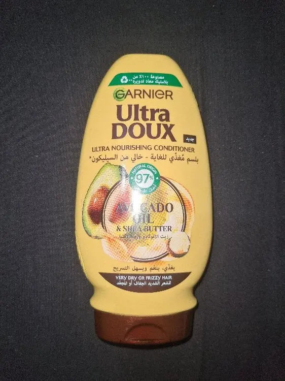 Ultra Nourishing Conditioner - Avocado Oil & Shea Butter - 200 ml Garnier