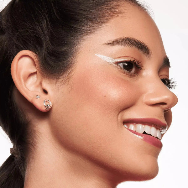 call me Queen dramatic false lash effect mascara essence