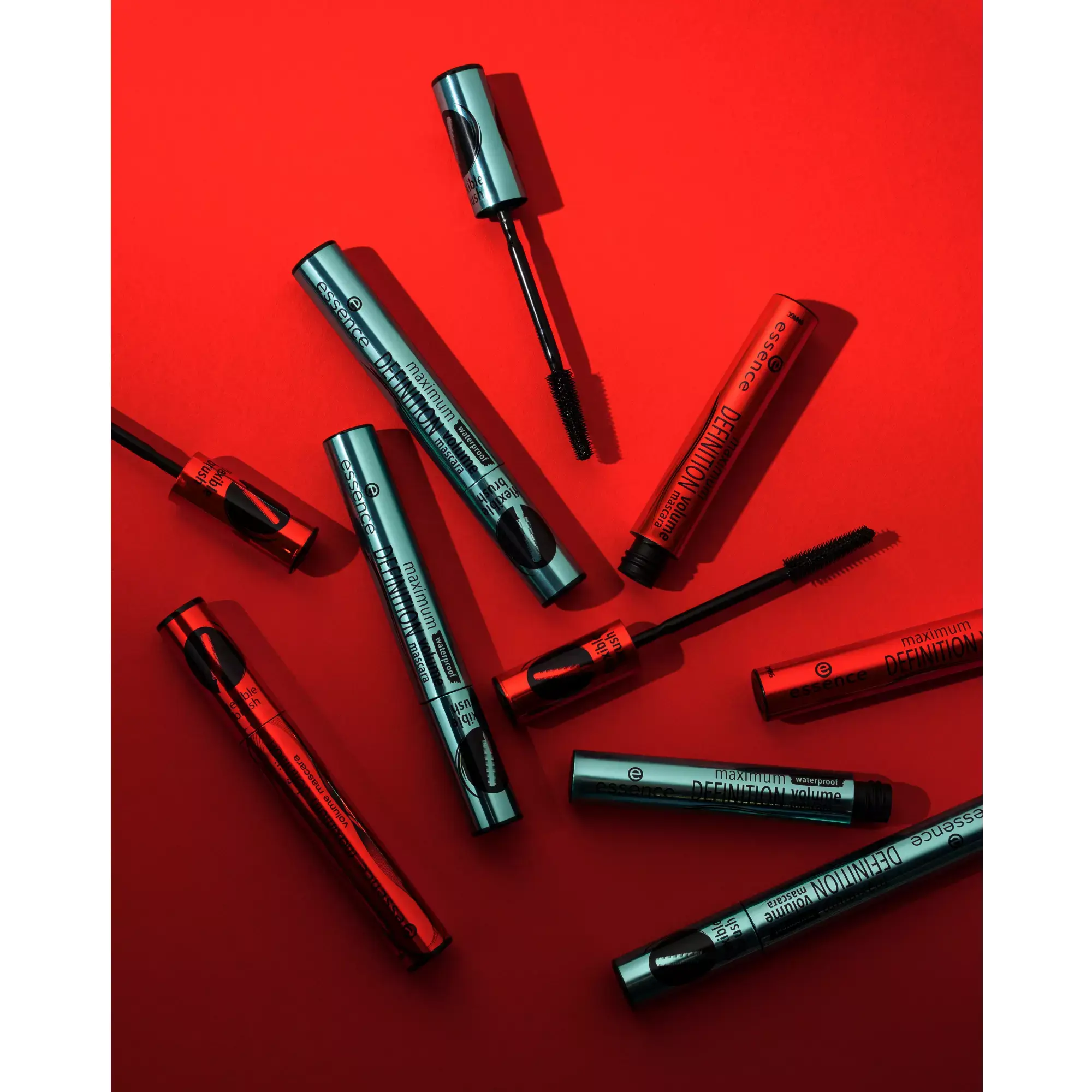 maximum DEFINITION mascara essence