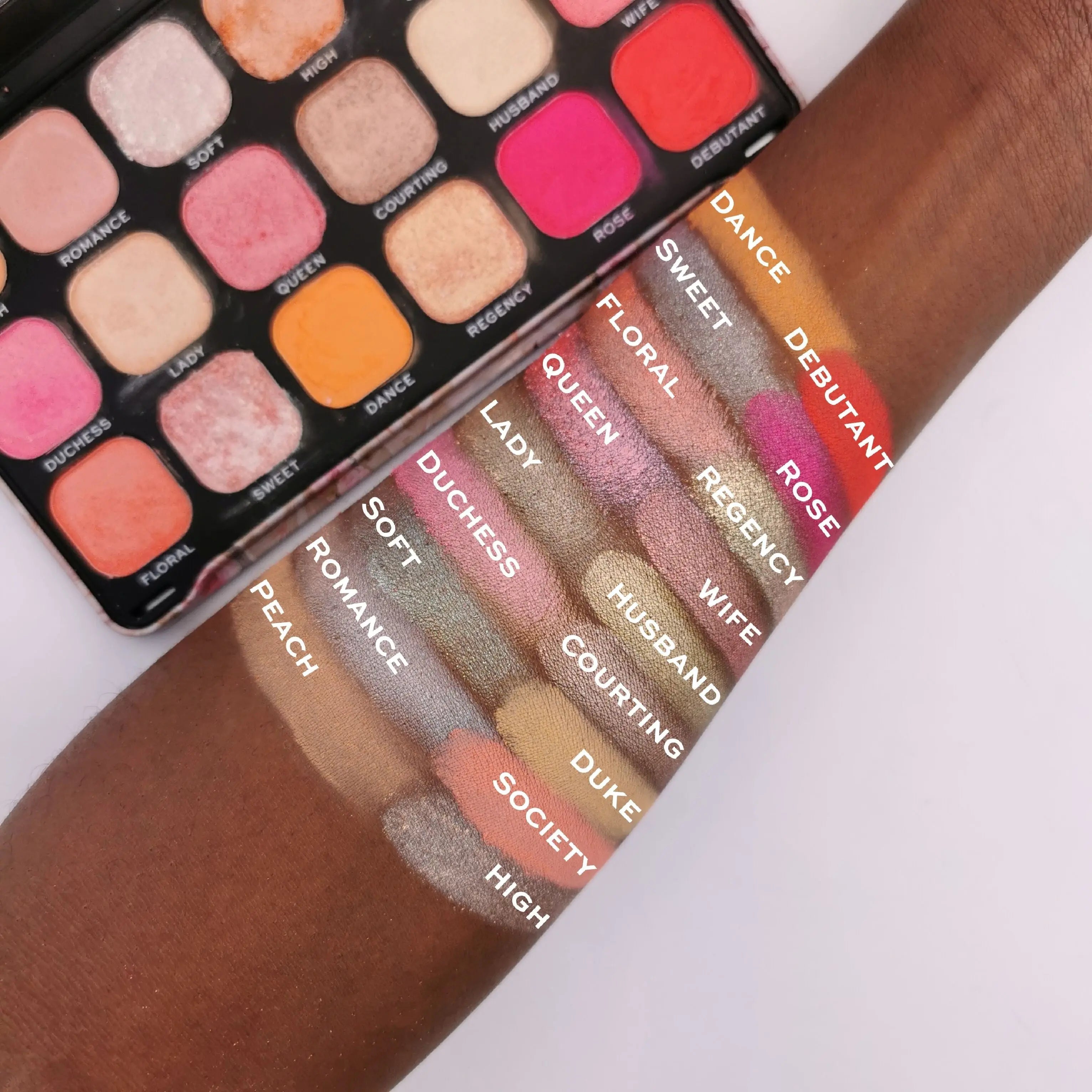 Revolution Forever Flawless Regal Romance Shadow Palette Revolution