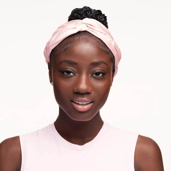 STAY & PLAY GEL EYELINER - Black Raven essence