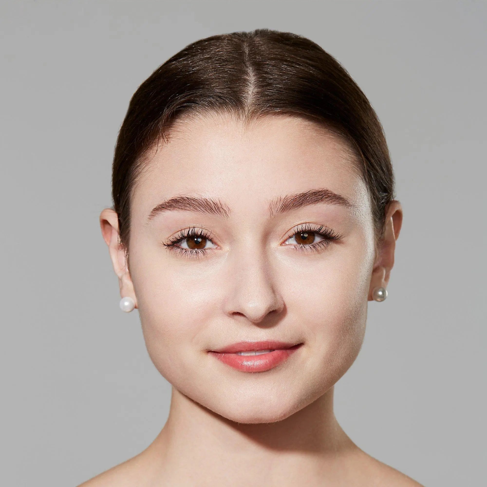 soft touch mousse make-up fond de teint mousse -  13 matt porcelain essence